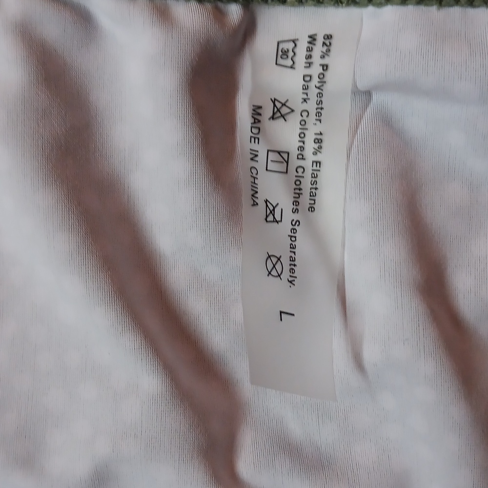 Size large 2 piece bikini - Picture 6 of 6